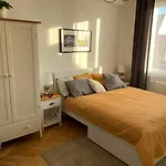 Apartment Anenská by Charles Bridge